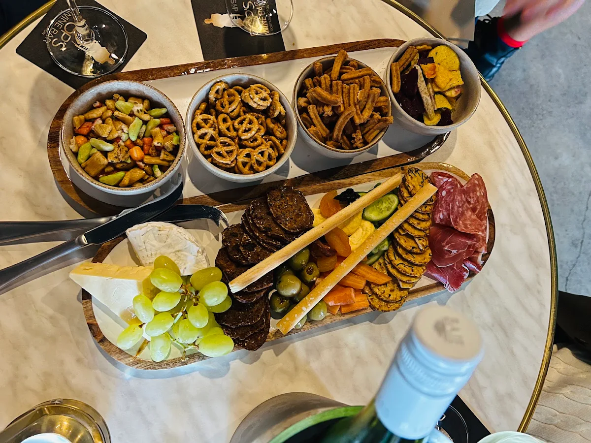 Highlights, Pops Wine Bar, Portarlington