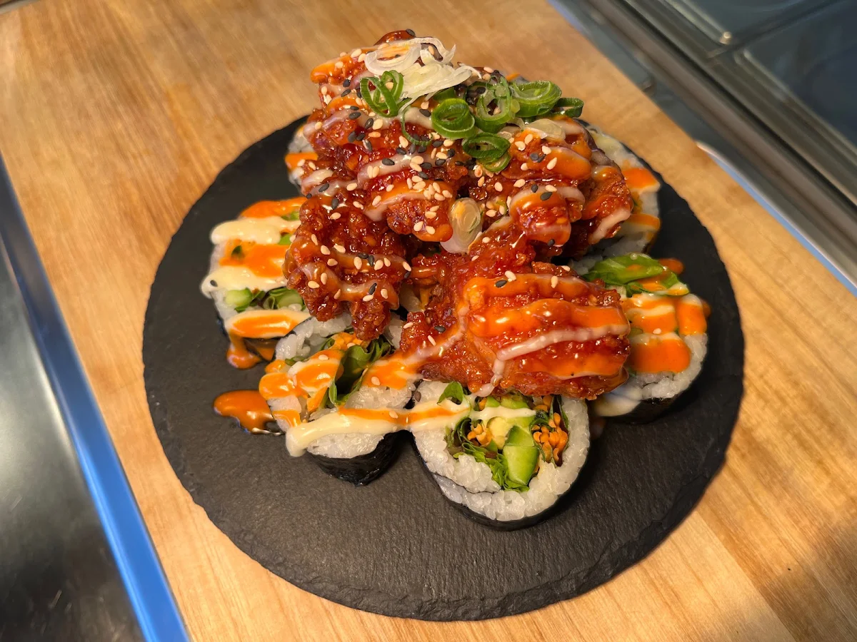Highlights, Sushi House Express & Chicken