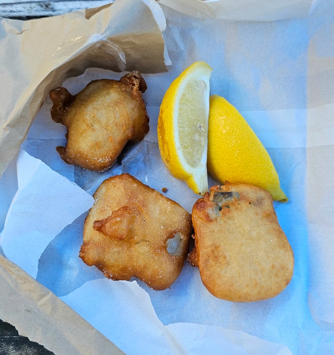 Highlights, Golden Prawn Seafood and Takeaway