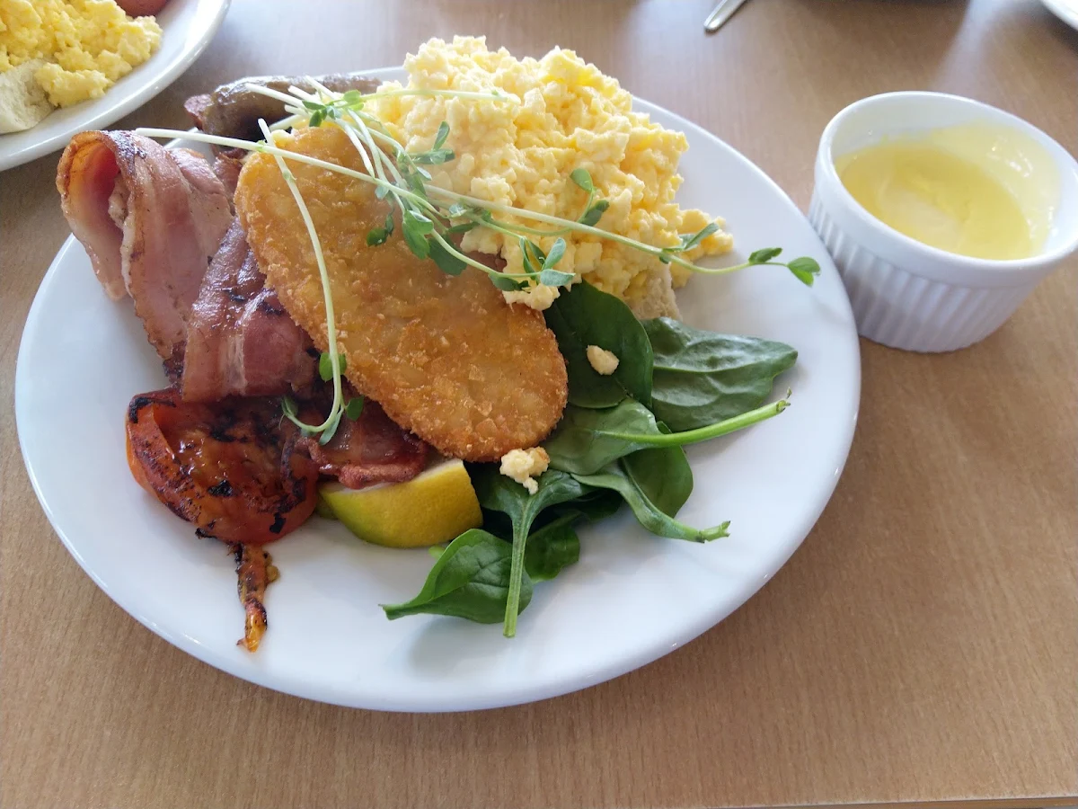 Big Breakfast with Hollandaise Sauce