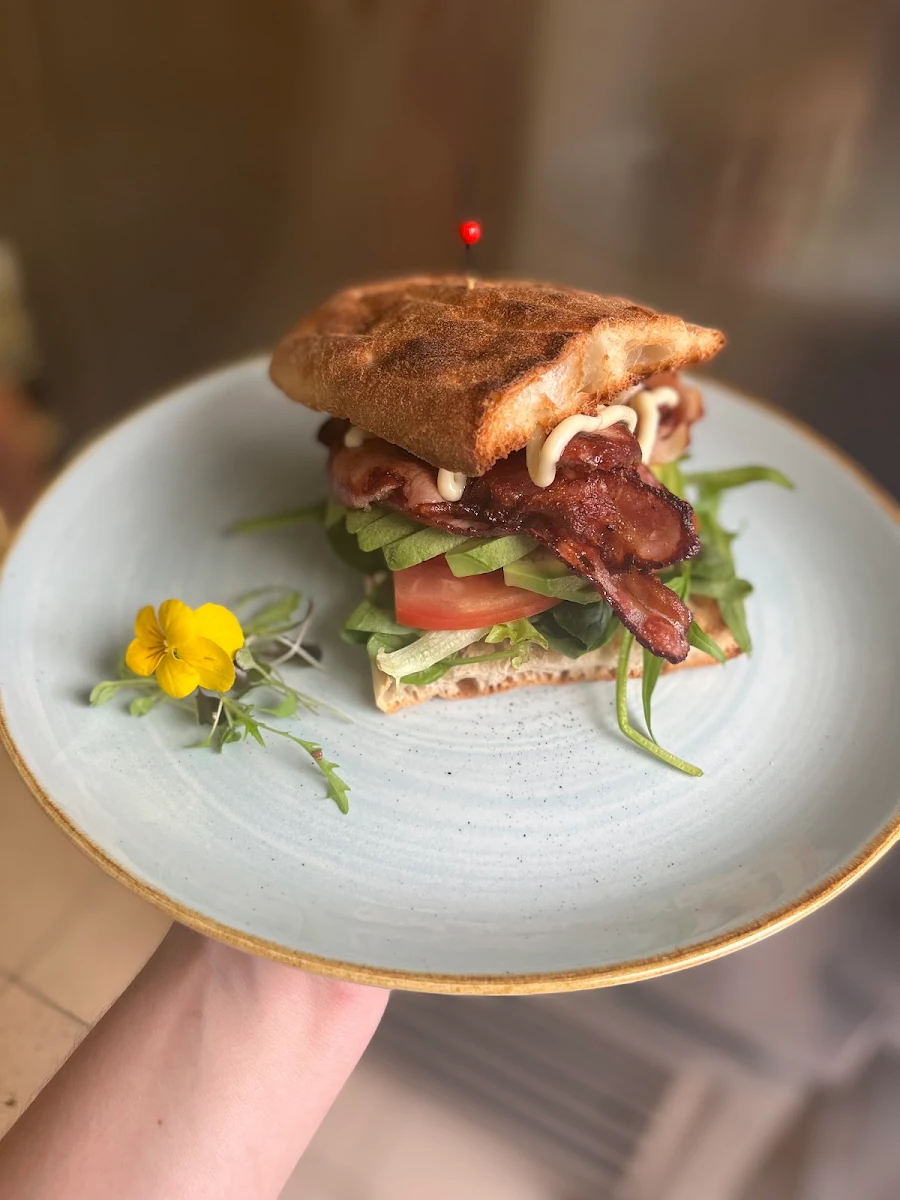 Highlights, New St Cafe