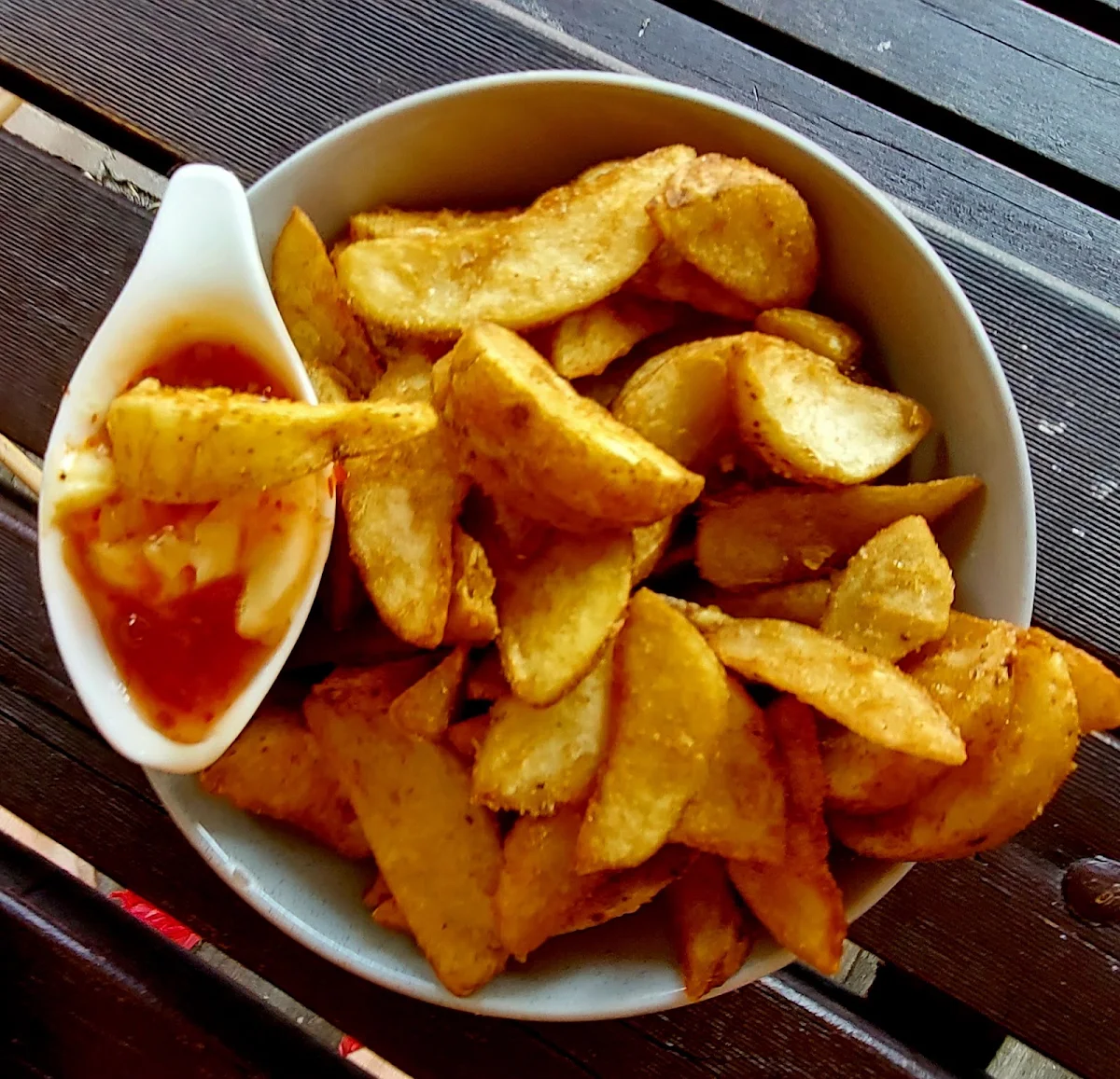 Wedges and Sweet Chilli Sauce