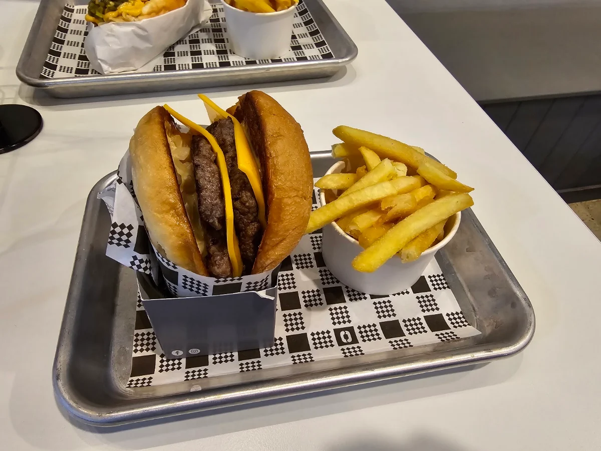 Highlights, Soul Brothers Burger Bar