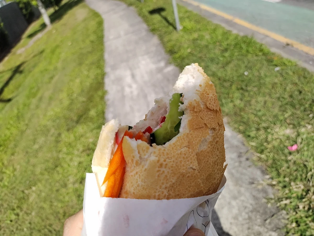 Bahn Mi, Doolandella Bakehouse