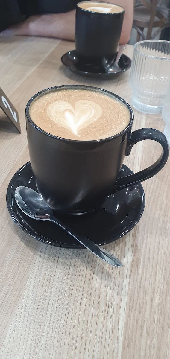 Flat White, Albertchino Cafe