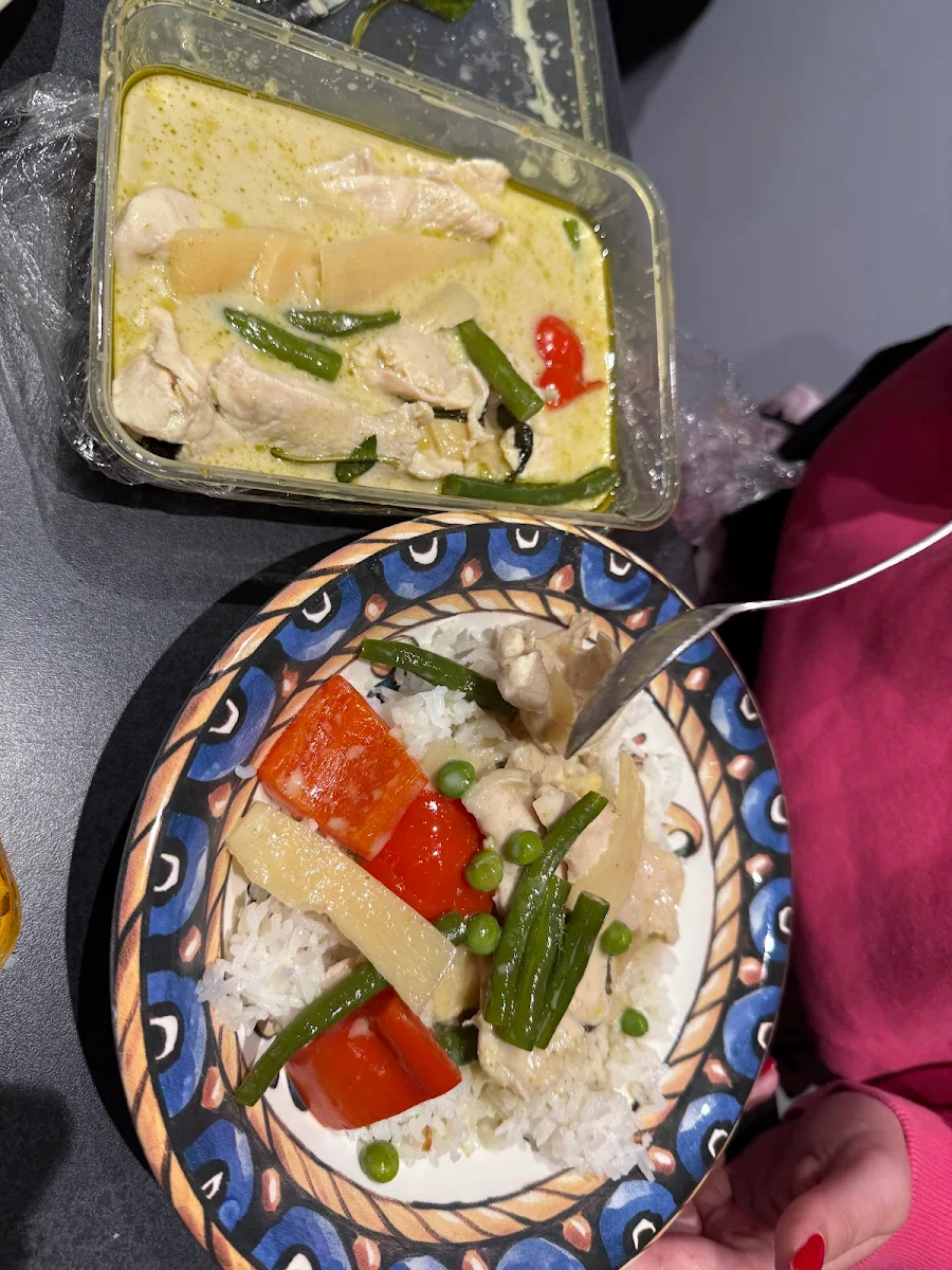 Green Curry Chicken