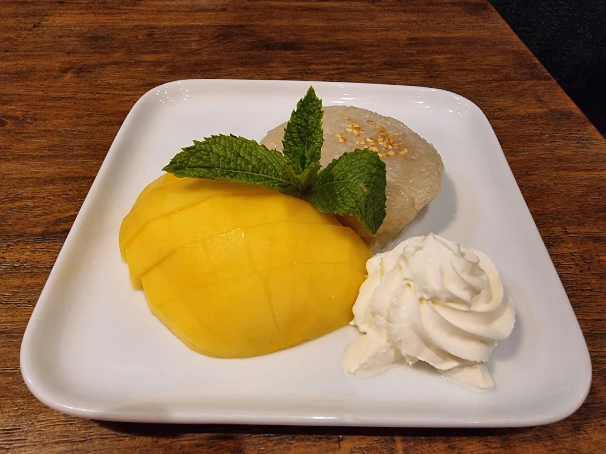 Sticky Rice with Mango