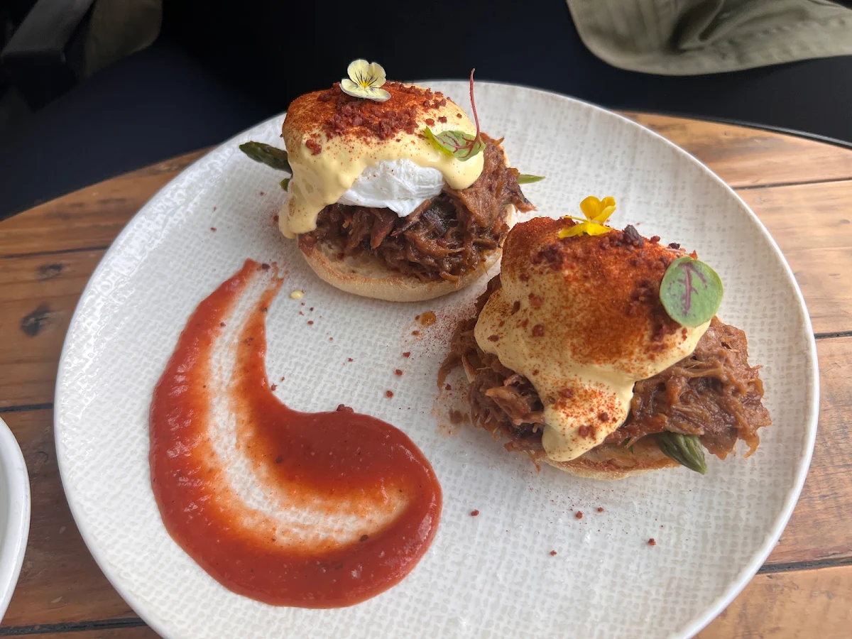 Pulled Pork Benny