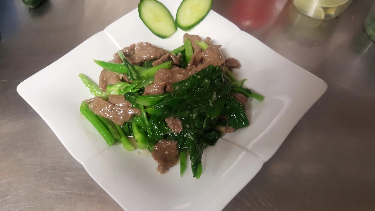 Chinese Broccoli with Beef