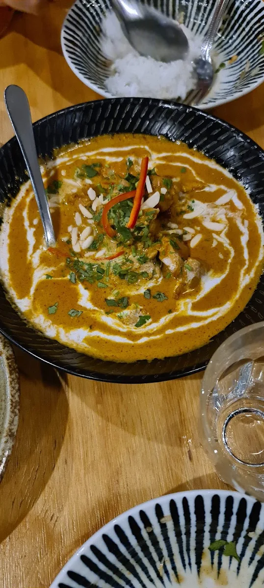 Chicken Curry, The Flying Pigeon