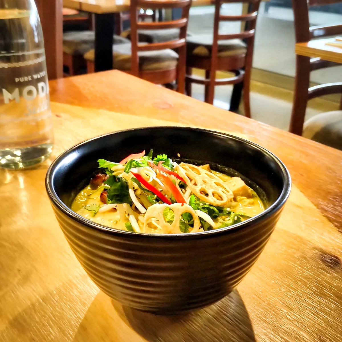 Chicken Laksa, The Flying Pigeon