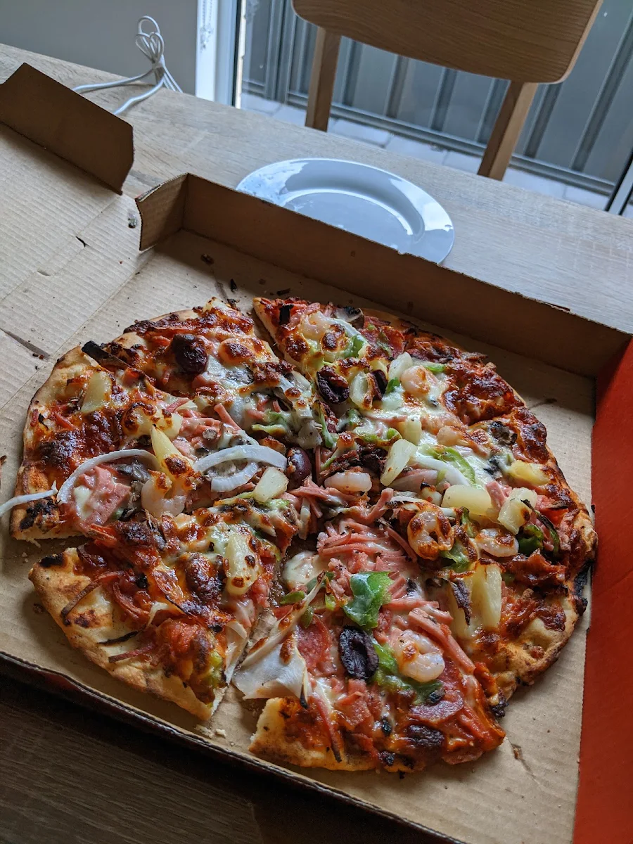 Yiros Pizza