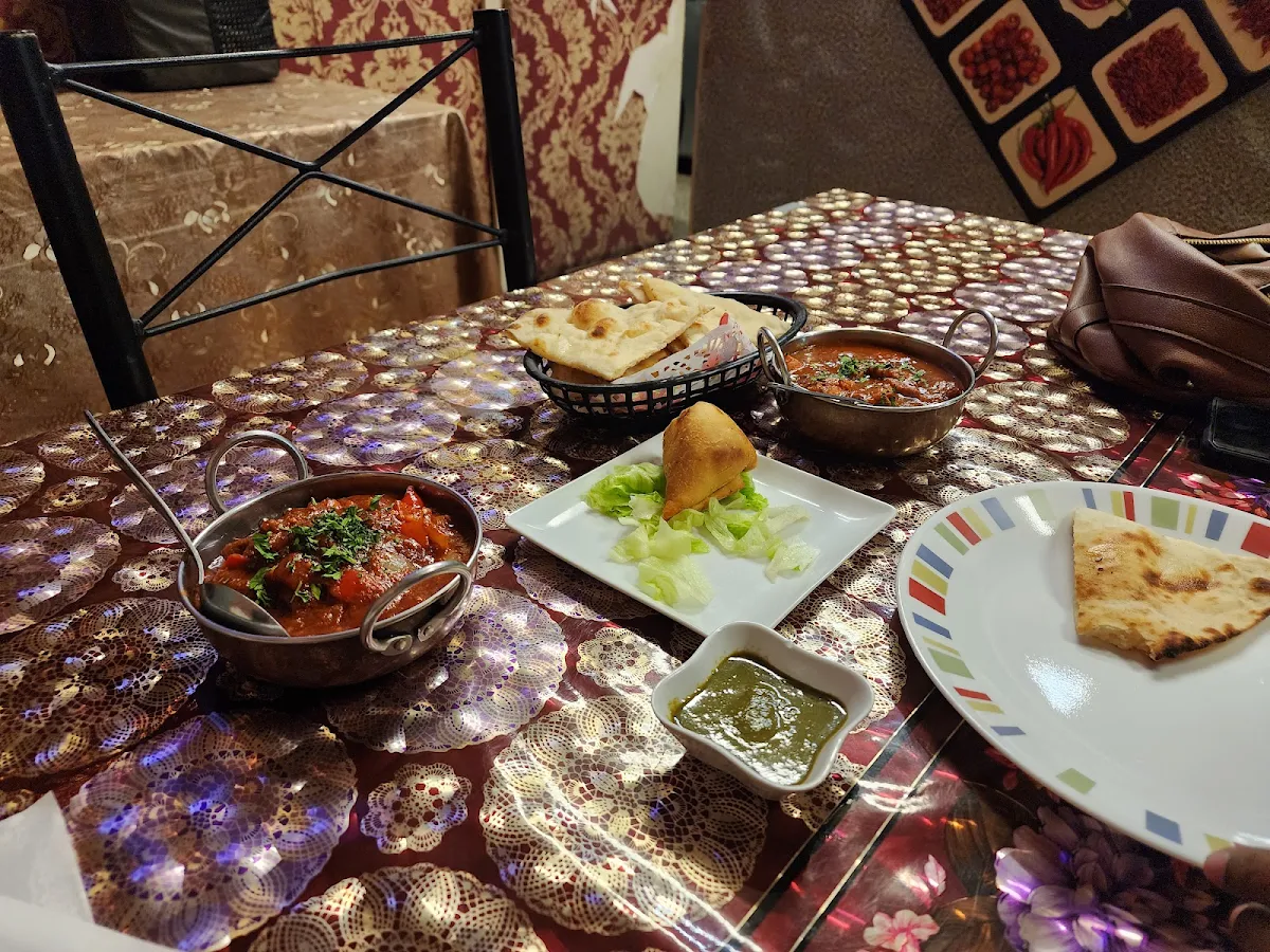 Highlights, Punjabi Tadka Indian Cuisine