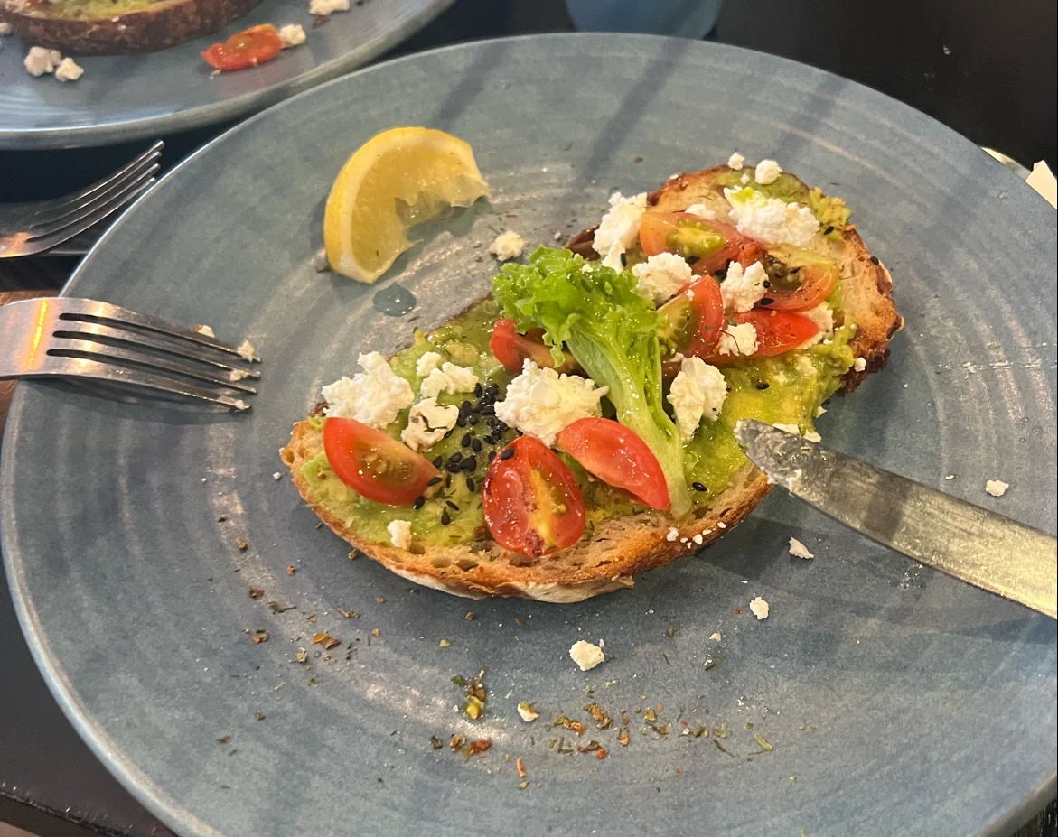 Highlights, Brew and Brew Cafe 2CA