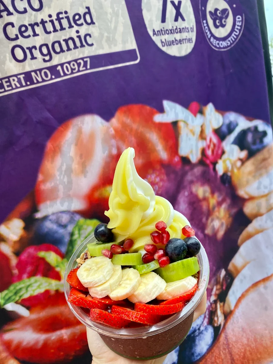 Highlights, Fit Life Smoothie & Snack Bar