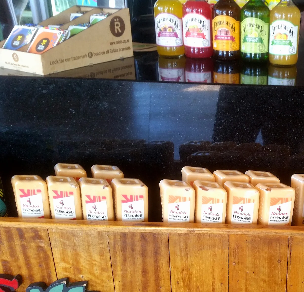 Perinaise Chip Dip to Take Home in Medium Lemon Herb and Hot