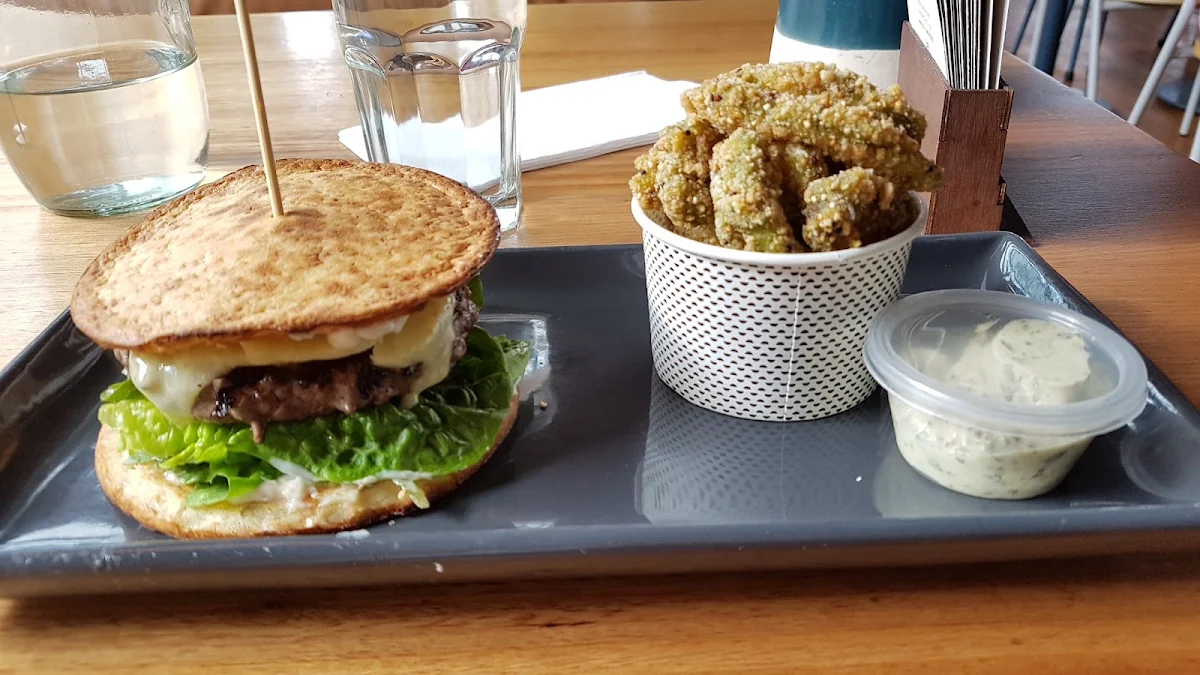 Sir Truffle on Low Carb Super Bun & Avo Chips