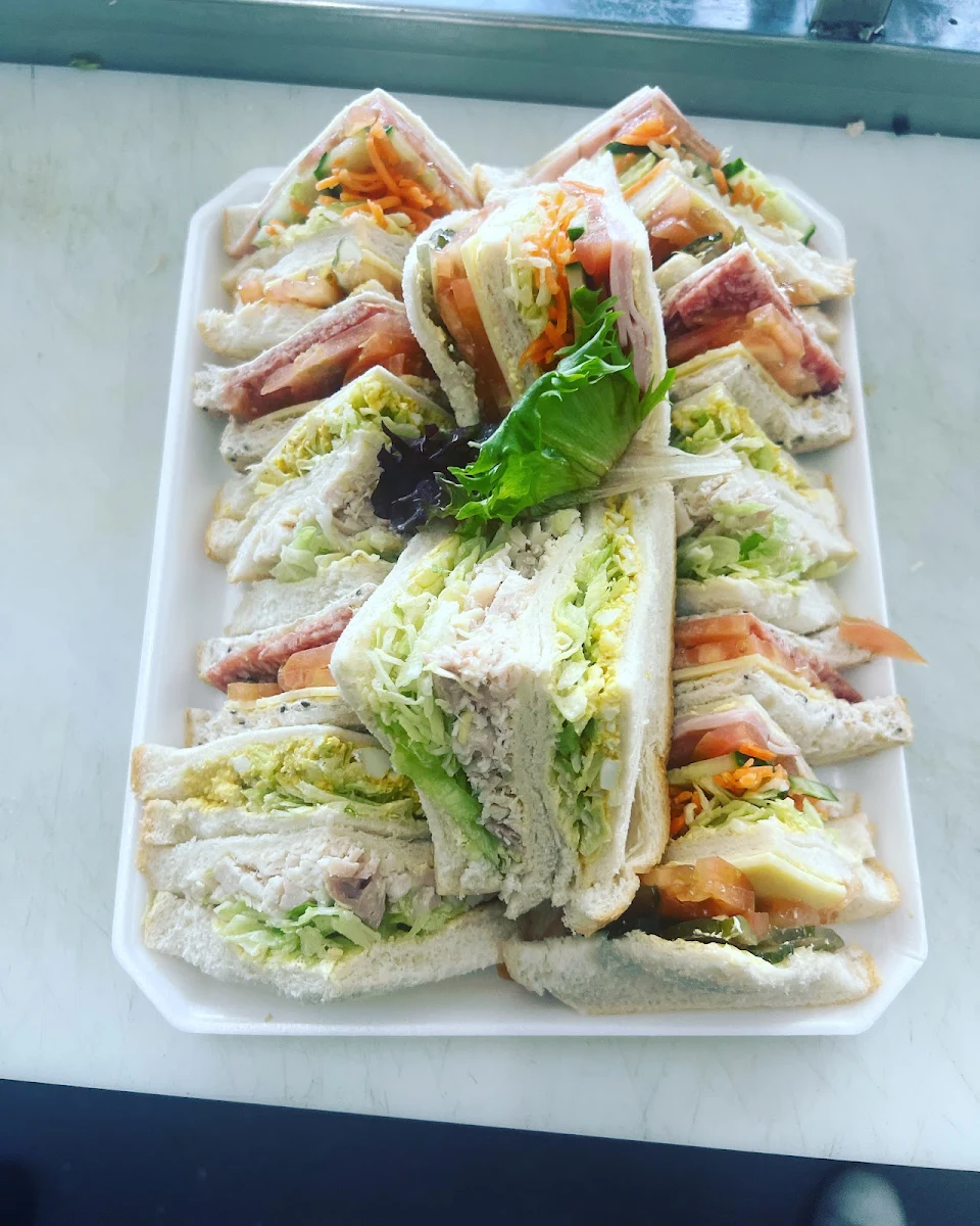 Highlights, Jimbo's Snack Bar