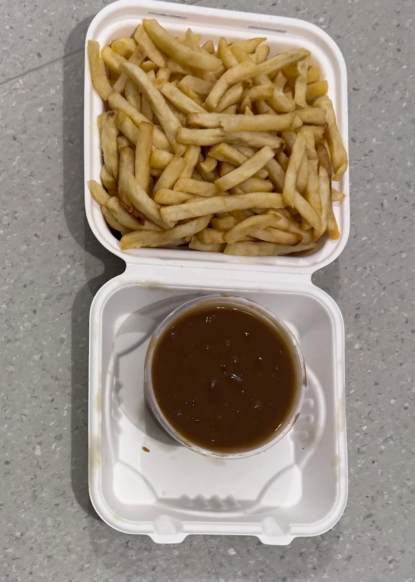 Chips & Garlic Sauce