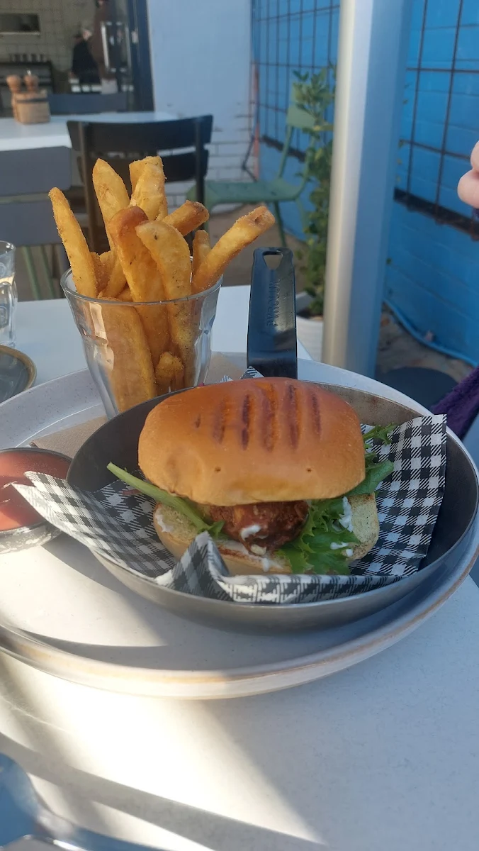 Perri Perri Grilled Chicken Burger