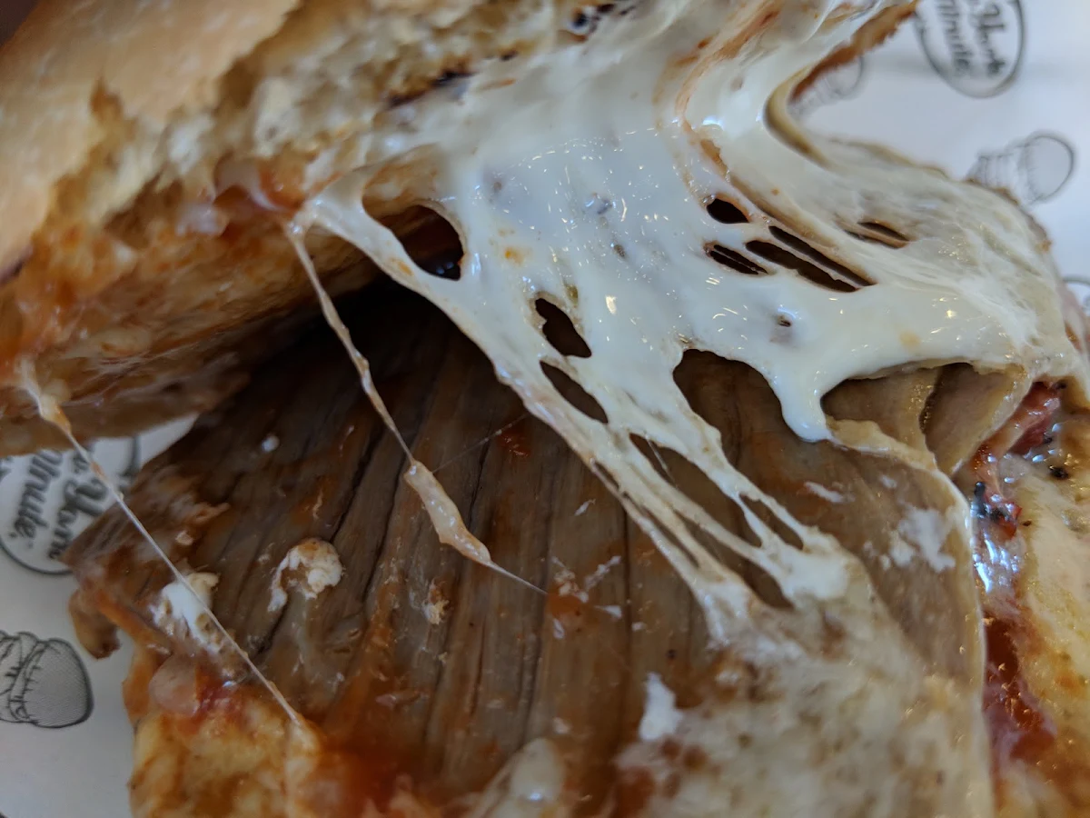 Cheese Burger, New York Minute