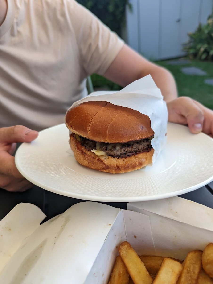 New Jersey Burger, New York Minute