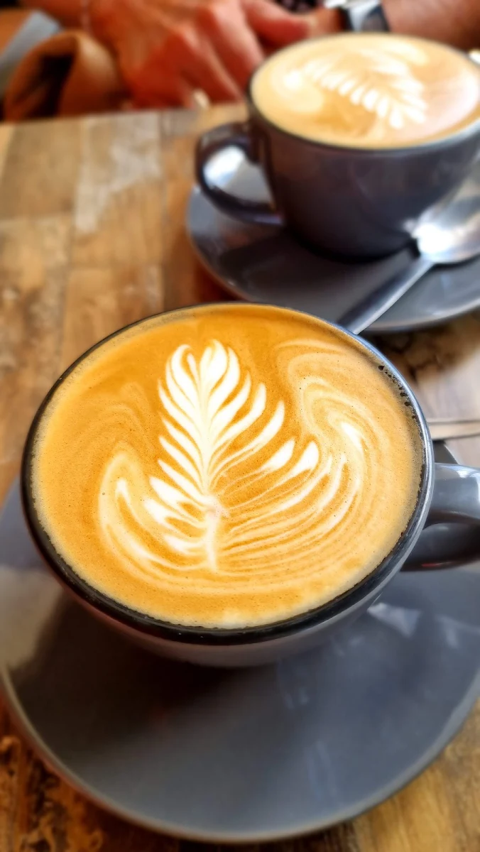 Flat White, Cafe Alfons