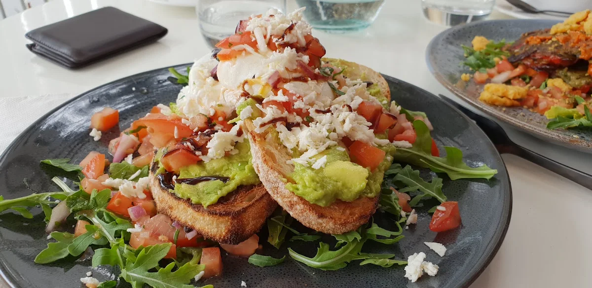 Smashed Avo, Urban Sips