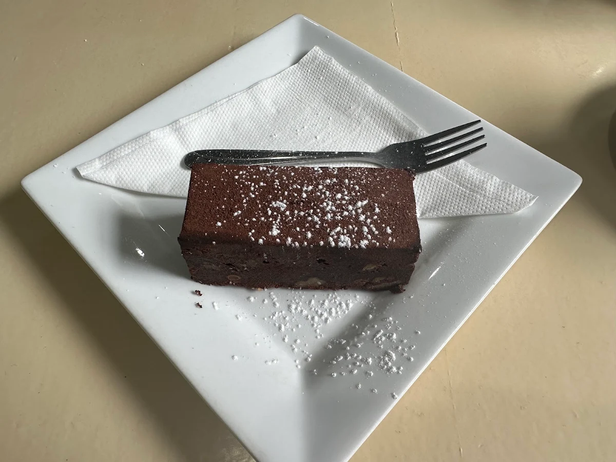 Brownie, Sassafras Cafe & Back to Earth Juice Bar