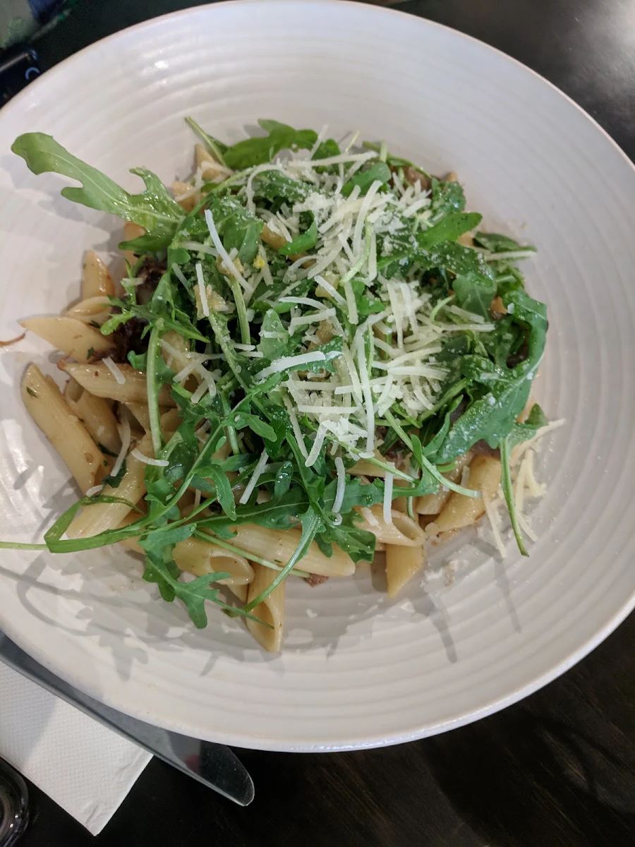 Highlights, Poacher & Hound Cafe & Catering