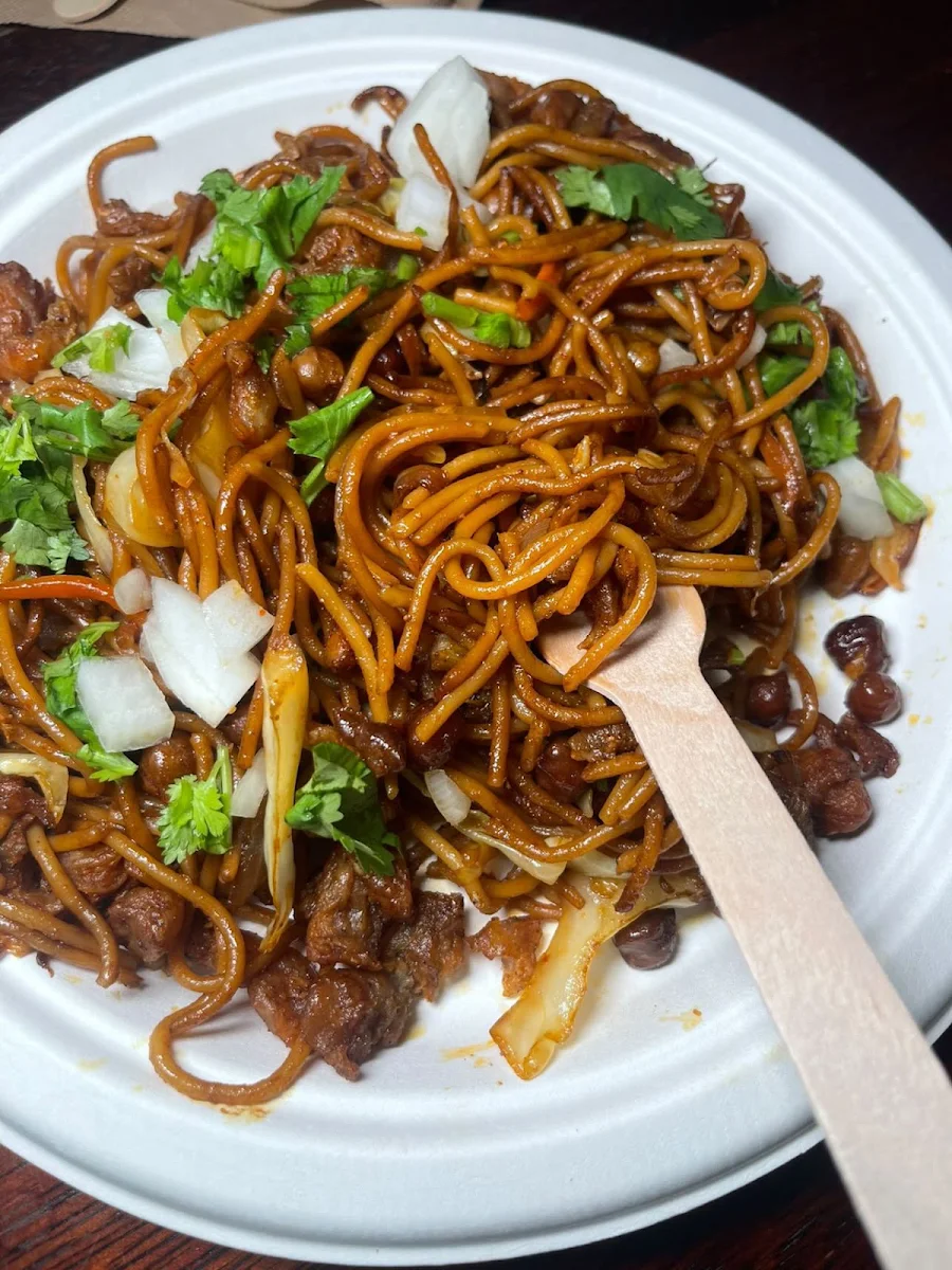 Buff Chow Mein, Capital Laphing Ashfield