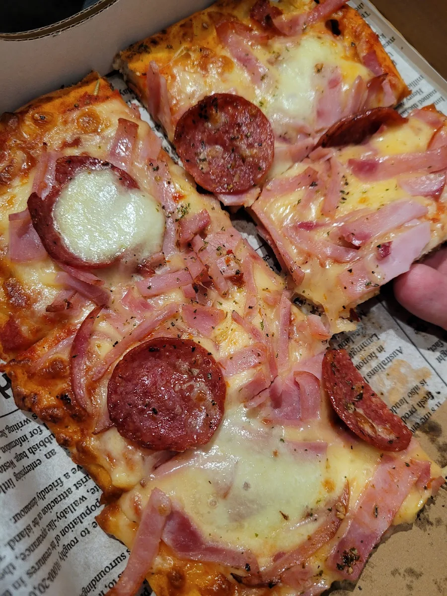 Highlights, Eat Pizza Co.