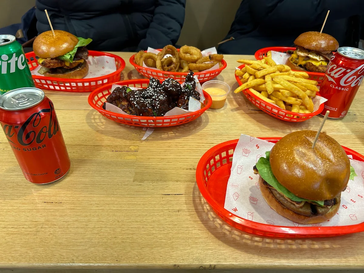 Highlights, Sideshow Burgers Seddon