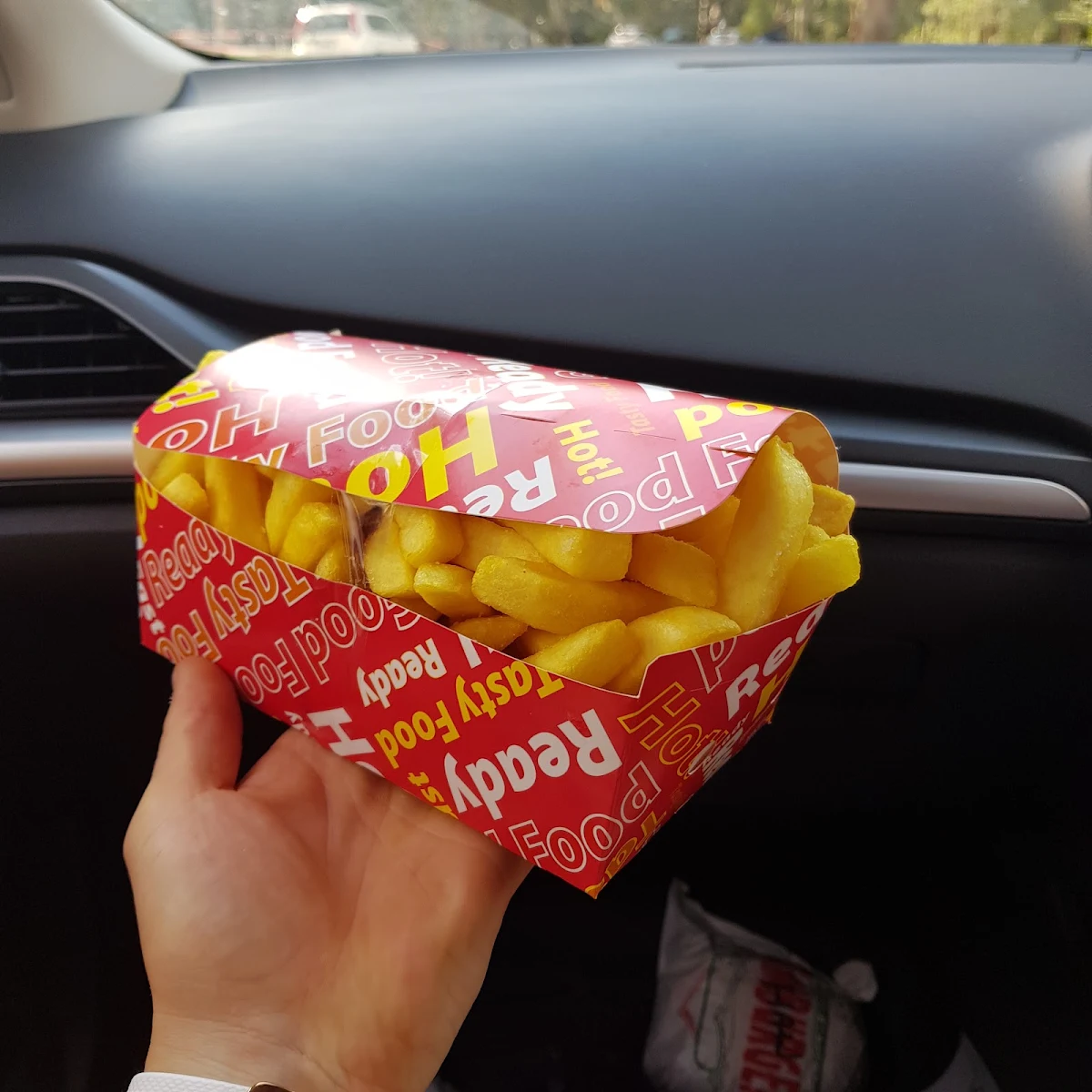 Large Chips, Burger Me Seymour