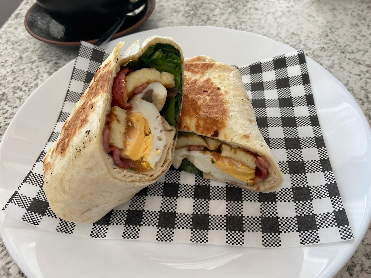 Breakfast Wrap, Elvy's Cafe