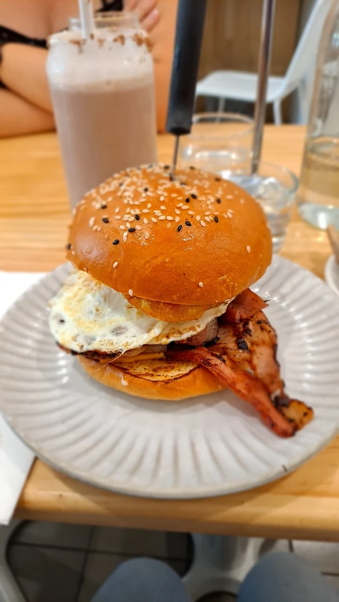 Breakfast Roll, Golly Gosh!