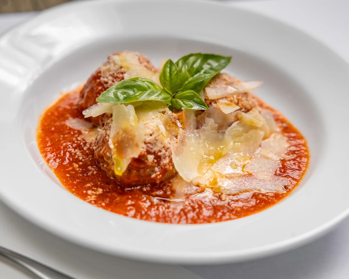 Highlights, La Gusto Ristorante