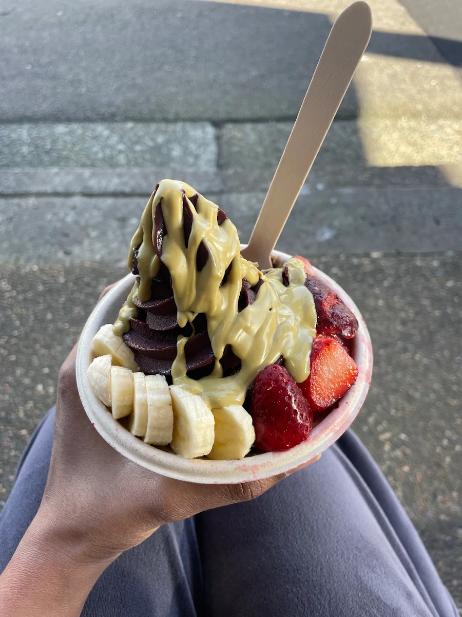 Basic Bowl Gluten Free Granola, The Acai Factory