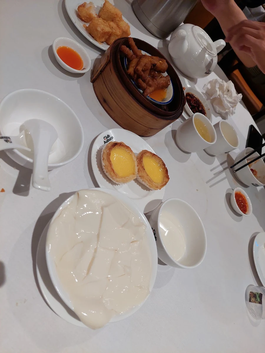 Highlights, 小厨大宴Lucky Seafood Restaurant