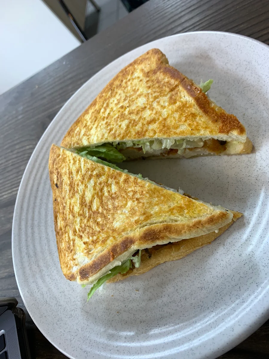 Highlights, Mia's Deli Cafe