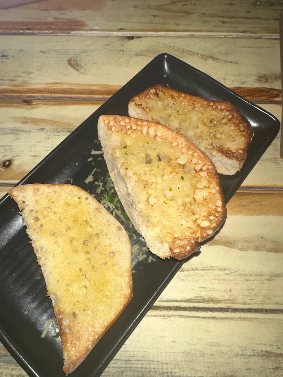 Garlic Bread, Sorrento Restaurant & Bar