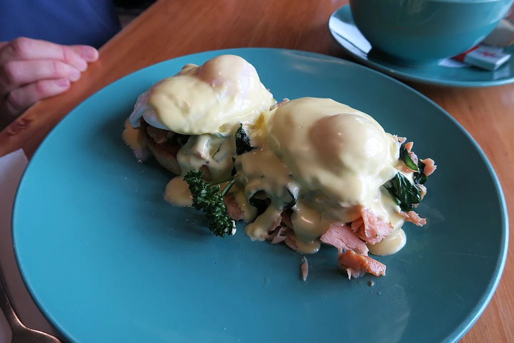 Highlights, Nut Rock Cafe Stanley