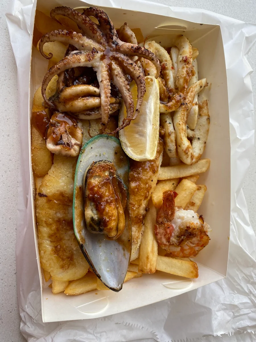 BBQ Platter, Old English Fish N' Chips Naremburn