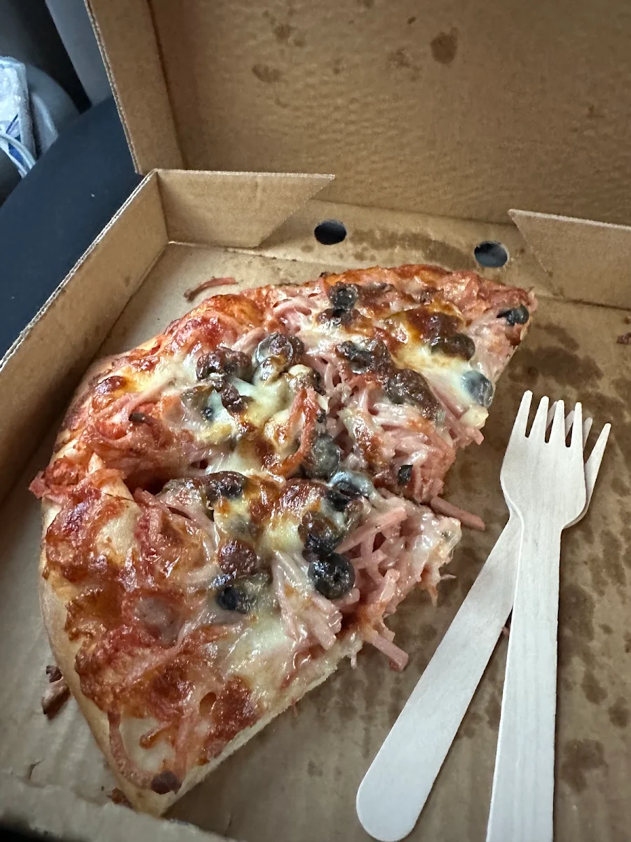 Highlights, Jim's Cafe & Take Away