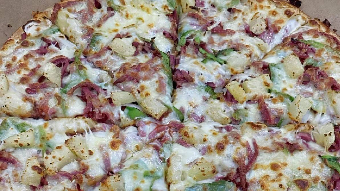 Highlights, Australis Pizza