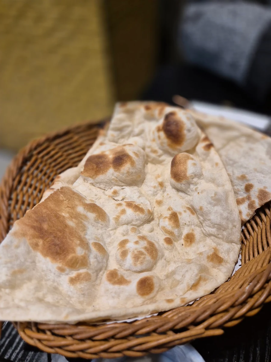 Naan, Pista house Bellavista