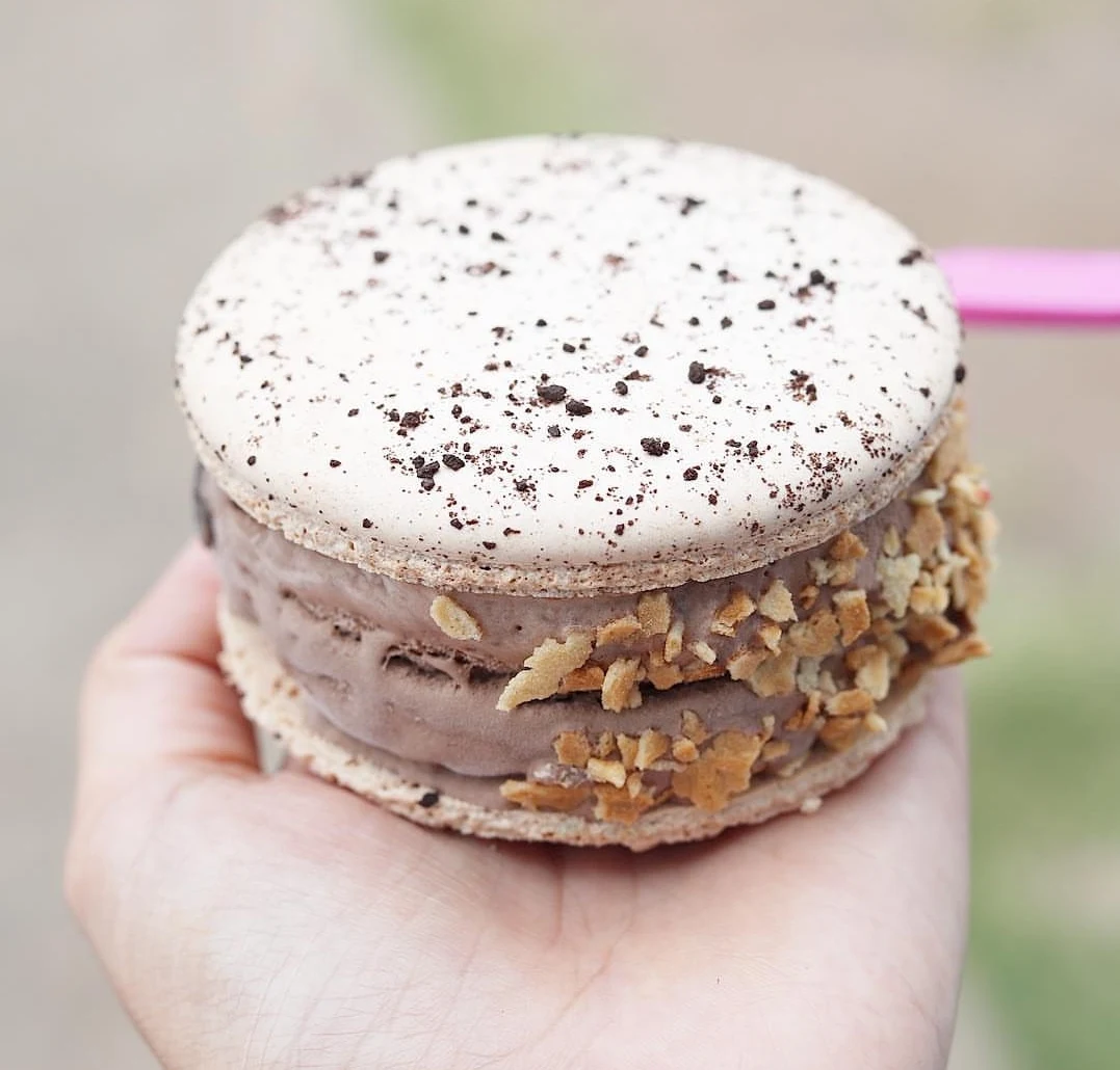 Highlights, Baskin-Robbins Manly