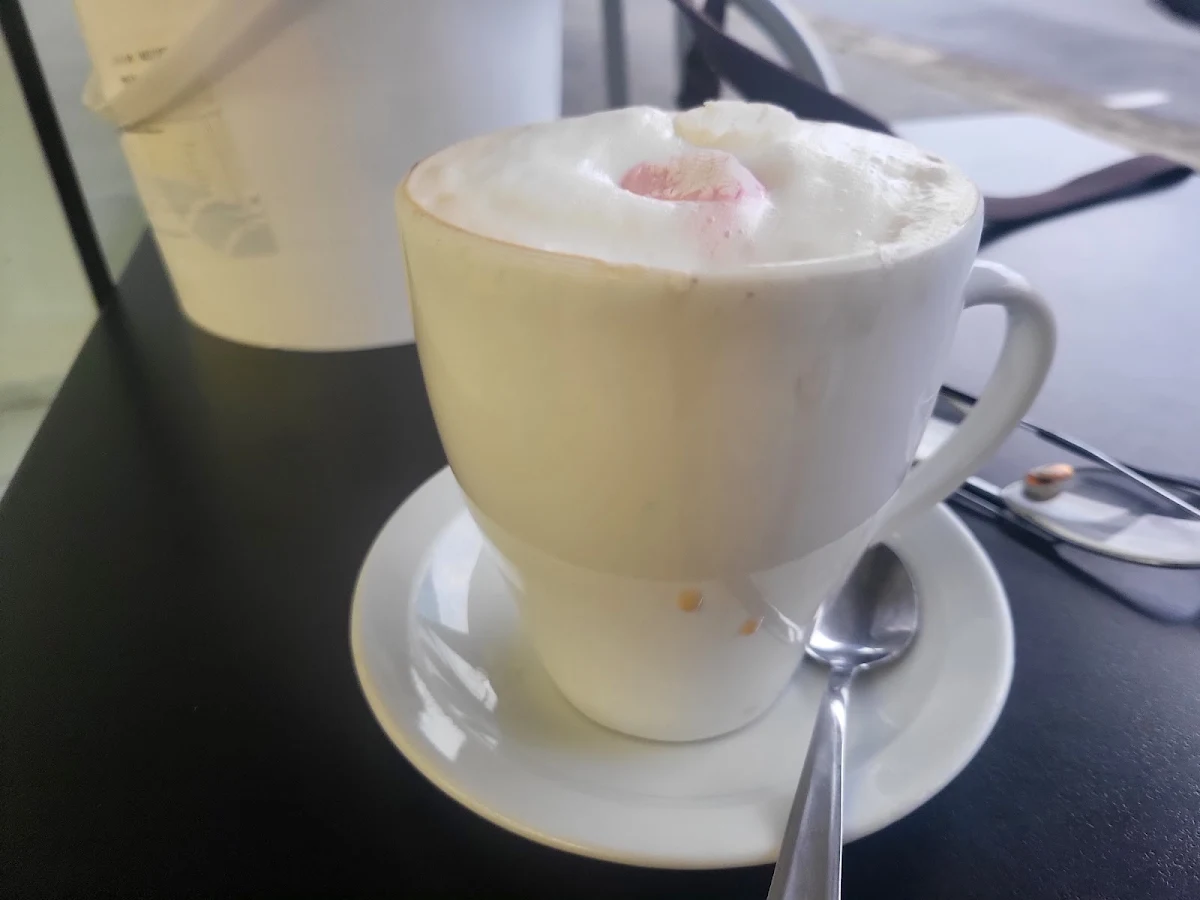 Latte, Whitsunday Bakery