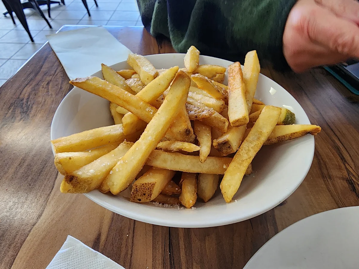 Chips, Mona’s Sandwich & Cafe (Emu Plains)