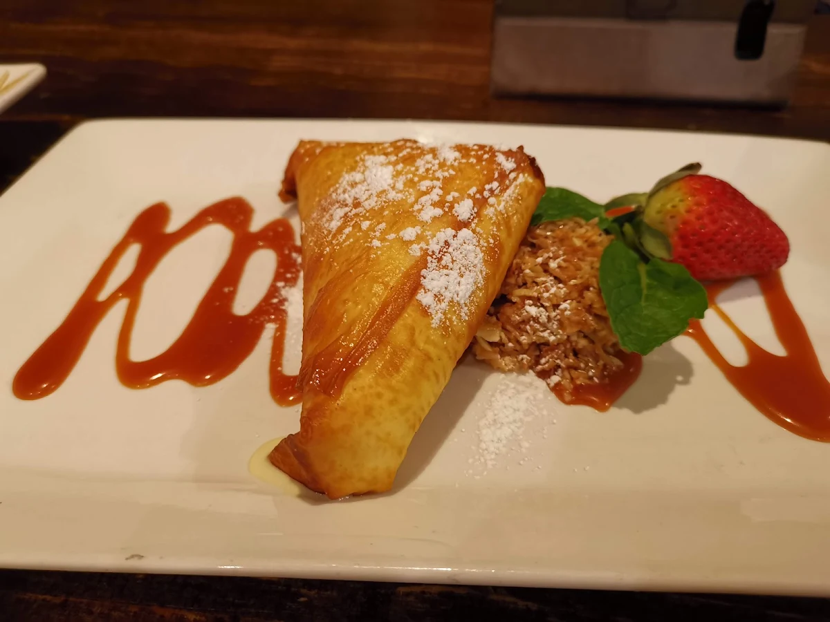 Deep Fried Ice Cream, Shark Hotel